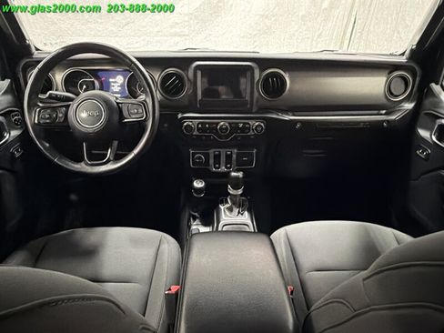 Used 2018 Jeep Wrangler Sport AWD/4WD image 6