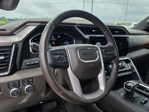 Used 2023 GMC Sierra 1500 Denali w/ Denali Reserve Package AWD/4WD image 10
