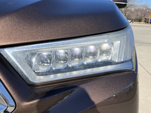 Used 2019 Acura MDX w/Advance Pkg image 3