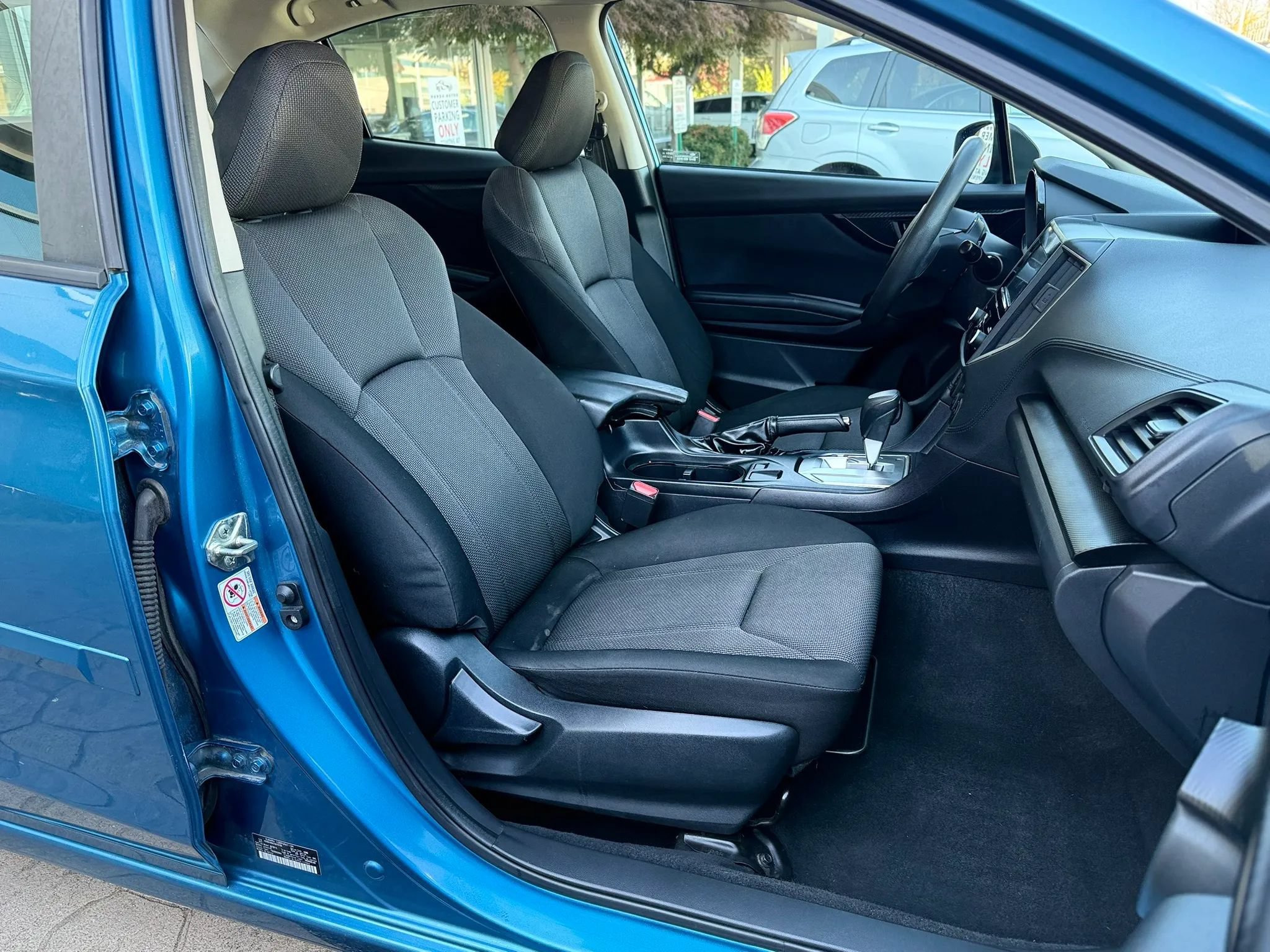 Used 2018 Subaru Impreza 2.0i AWD/4WD image 33