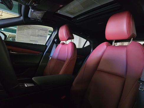 New 2026 MAZDA MAZDA3 2.5 S Hatchback w/ Premium Pkg image 19