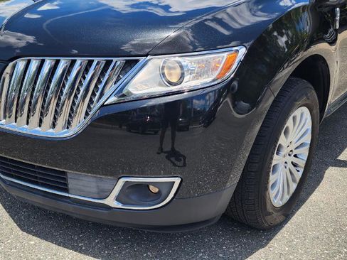 Used 2013 Lincoln MKX FWD w/ Wood Pkg image 4