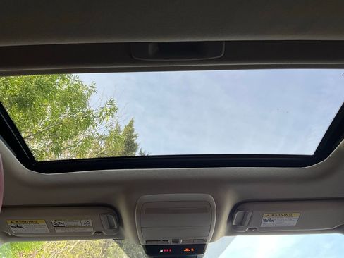 Used 2025 MAZDA CX-30 AWD 2.5 S w/ Preferred Package image 19