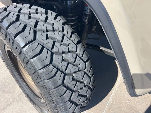 Used 2020 Jeep Gladiator Mojave image 4