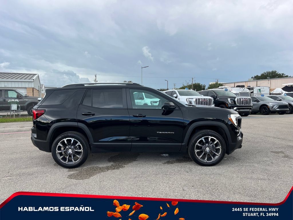 New 2027 GMC Terrain Elevation w/ Elevation Premium Package FWD image 8
