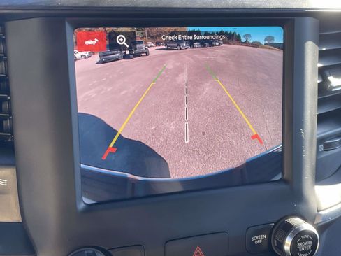 Used 2024 RAM 2500 Big Horn w/ Bed Utility Group image 3