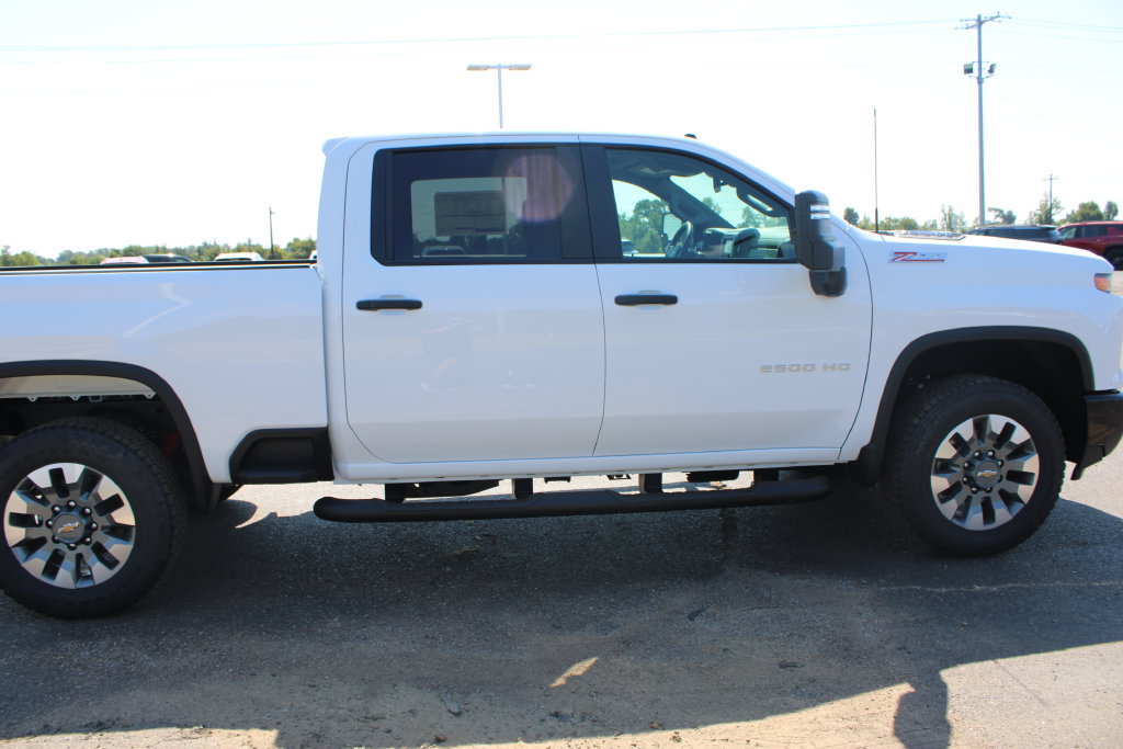 New 2026 Chevrolet Silverado 2500 Custom w/ Custom Value Package AWD/4WD image 11