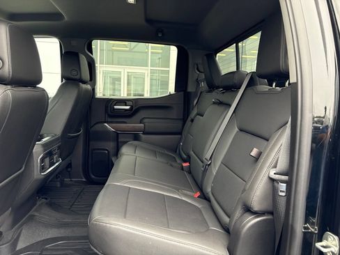 Used 2021 GMC Sierra 1500 SLT w/ SLT Premium Plus Package AWD/4WD image 24