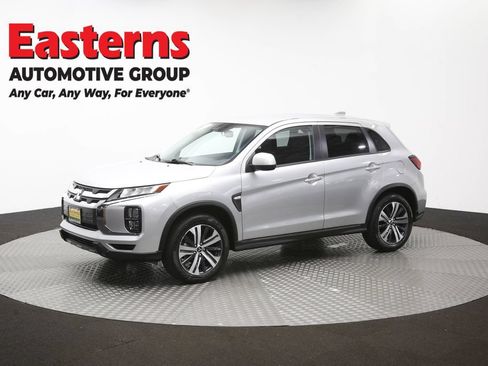 Used 2025 Mitsubishi Outlander Sport SE AWD/4WD image 92