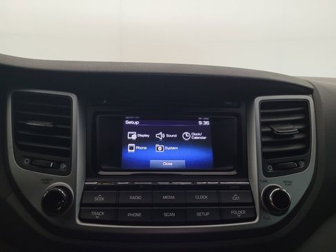 Used 2017 Hyundai Tucson SE w/ Cargo Package FWD image 25