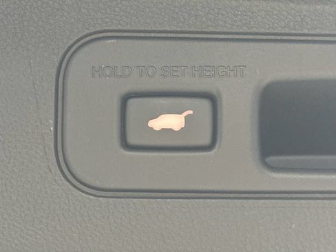 Used 2025 Honda Odyssey Touring image 19