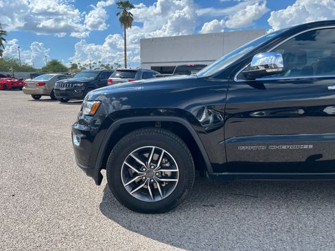 Used 2020 Jeep Grand Cherokee Limited w/ Premium Lighting Group RWD image 11