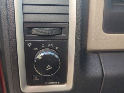 Used 2012 RAM 1500 Big Horn image 25