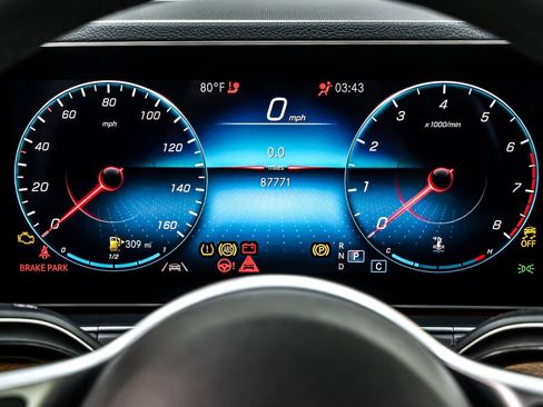 Used 2020 Mercedes-Benz GLE 350 4MATIC image 20