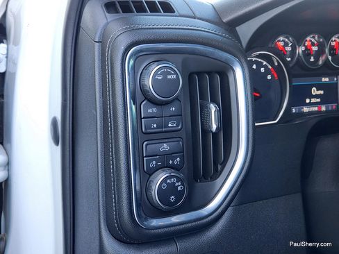 Used 2020 Chevrolet Silverado 1500 LT w/ LT Value Package image 30