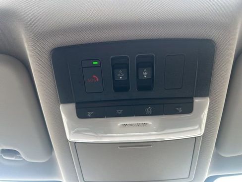 Certified 2023 Nissan Rogue SV w/ SV Premium B Package image 19