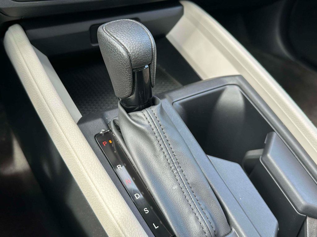 Used 2023 Honda Accord EX image 29