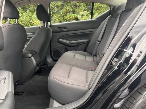 Used 2024 Nissan Altima 2.5 S image 13