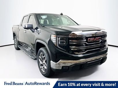 New 2025 GMC Sierra 1500 SLT w/ SLT Premium Plus Package