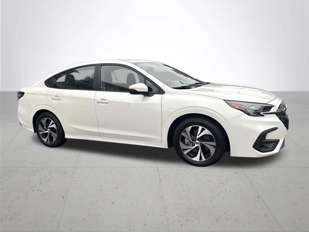 Used 2025 Subaru Legacy Premium AWD/4WD image 5
