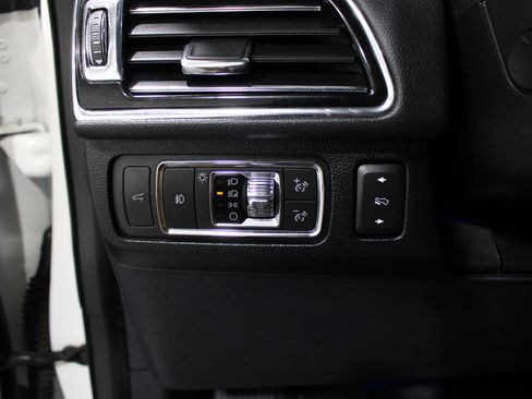 Used 2022 Lincoln Navigator Reserve AWD/4WD image 8