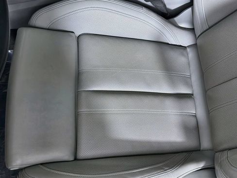 Used 2023 Audi Q5 e Premium Plus w/ Premium Plus Package AWD/4WD image 20