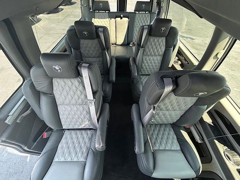 New 2025 Chevrolet Express 2500 Work Van w/ Driver Convenience Package image 18