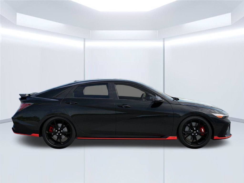 New 2026 Hyundai Elantra N FWD image 7