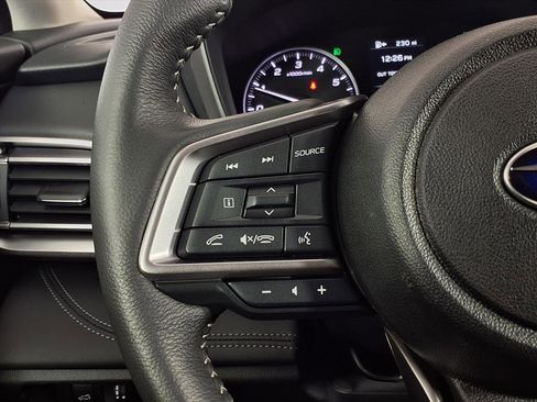 Used 2025 Subaru Outback Limited XT image 17