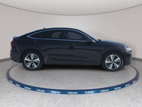 Used 2024 Audi Q8 e-tron Premium AWD/4WD image 7