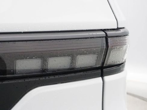 New 2026 Jeep Grand Wagoneer Limited AWD/4WD image 16