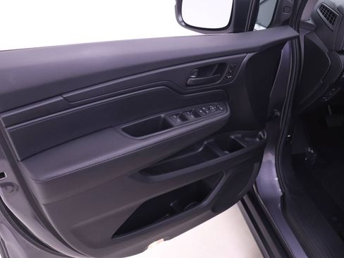 Certified 2024 Honda Odyssey EX-L image 9