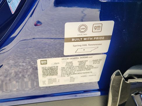 New 2025 Cadillac Lyriq Sport w/ LPO, Floor Liner Package RWD image 36