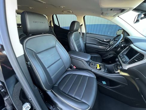 Certified 2023 GMC Acadia Denali image 27