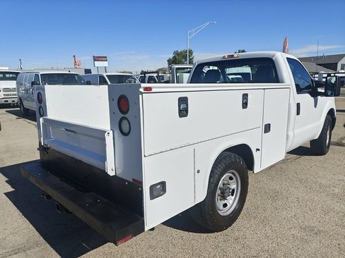 Used 2015 Ford F250 XL RWD image 8
