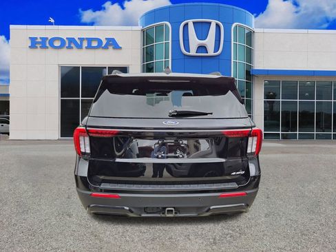 Used 2025 Ford Explorer ST-Line w/ ST-Line Street Pack AWD/4WD image 20