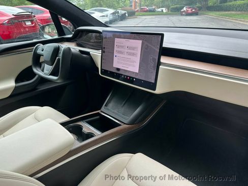 Used 2022 Tesla Model X AWD/4WD image 29