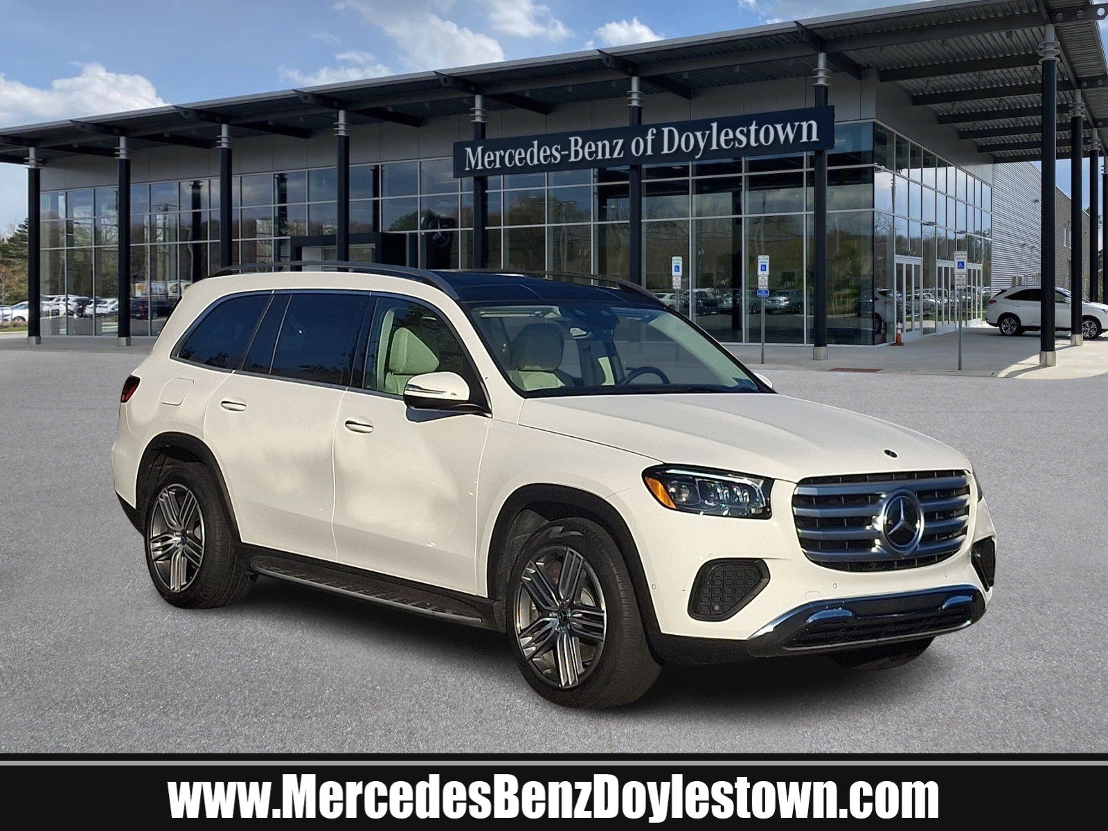 Certified 2024 Mercedes-Benz GLS 450 4MATIC image 1