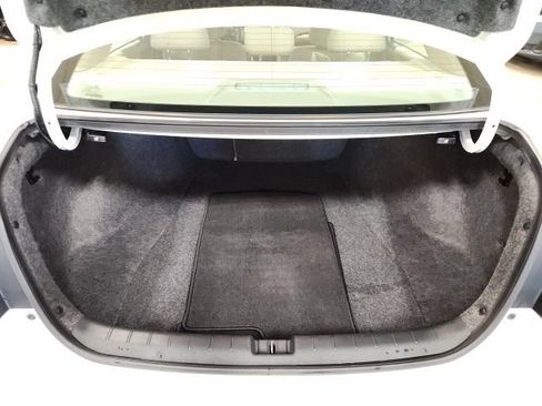 Used 2016 Honda Accord EX-L image 26