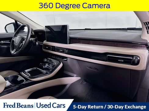 Used 2023 Lincoln Nautilus Reserve w/ Equipment Group 201A AWD/4WD image 36