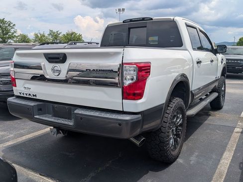 Used 2017 Nissan Titan Platinum Reserve RWD image 3