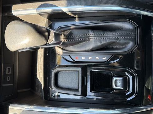 Used 2023 GMC Canyon Elevation RWD image 13