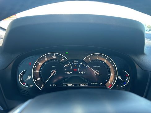 Used 2018 BMW X3 xDrive30i image 2