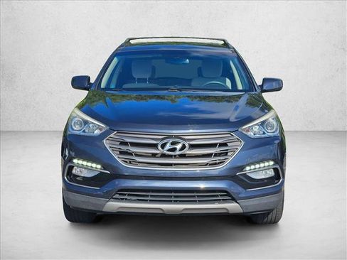 Used 2017 Hyundai Santa Fe Sport FWD image 2