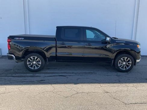 Used 2024 Chevrolet Silverado 1500 LT image 3