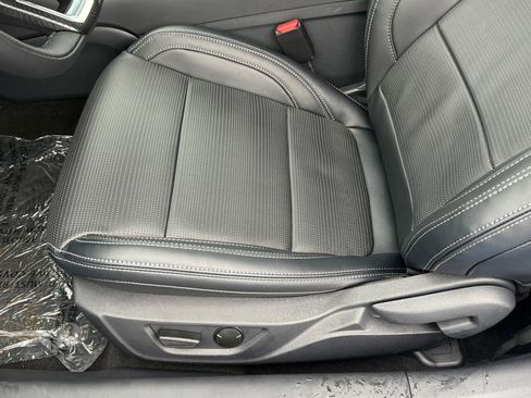 New 2026 Ford Mustang Premium image 36