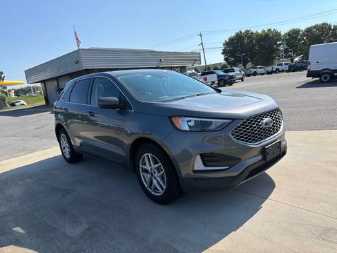 Used 2024 Ford Edge SEL AWD/4WD image 3