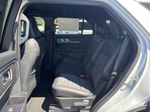 New 2026 Ford Explorer ST-Line image 28
