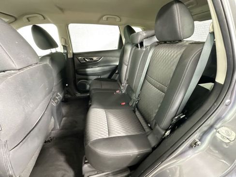 Used 2018 Nissan Rogue SV w/ Premium Package AWD/4WD image 20