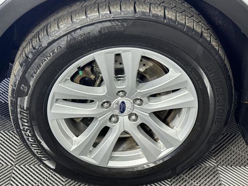 Used 2018 Ford Explorer XLT image 10